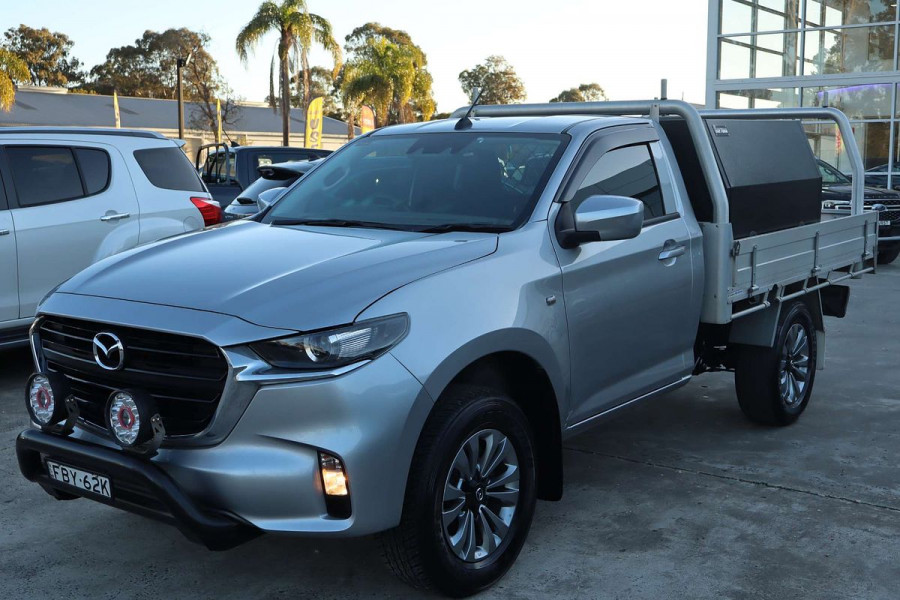 2023 Mazda BT-50 TF XT Cab Chassis Image 3