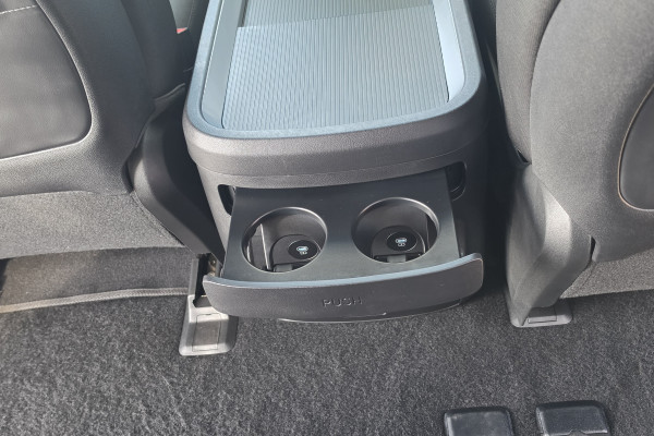 2025 MY26 Hyundai Staria US4.V3 SUV Image 14