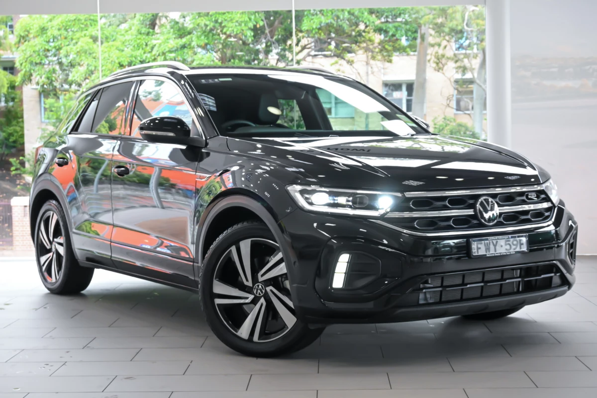 2025 Volkswagen T-Roc 140TSI R-Line SUV