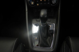 2018 MY19 MG ZS AZS1 Essence Suv