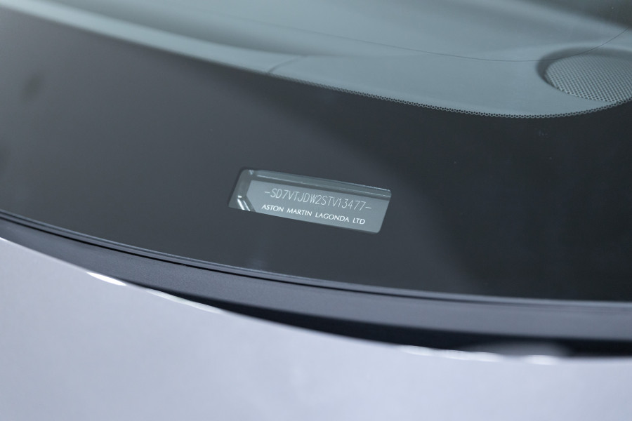 2025 Aston Martin DBX Wagon Image 20