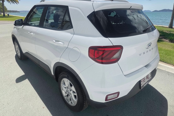 2025 Hyundai Venue QX.V5  SUV Image 5