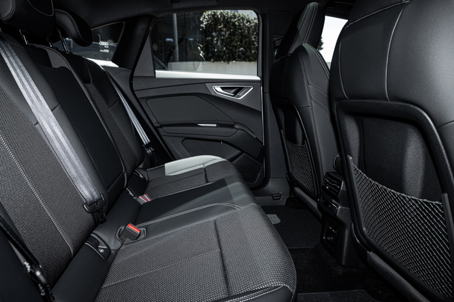 2025 Audi Q4 e-tron F4 45 SUV