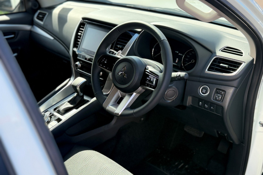 2024 Mitsubishi Pajero Sport QG GLS SUV Image 10