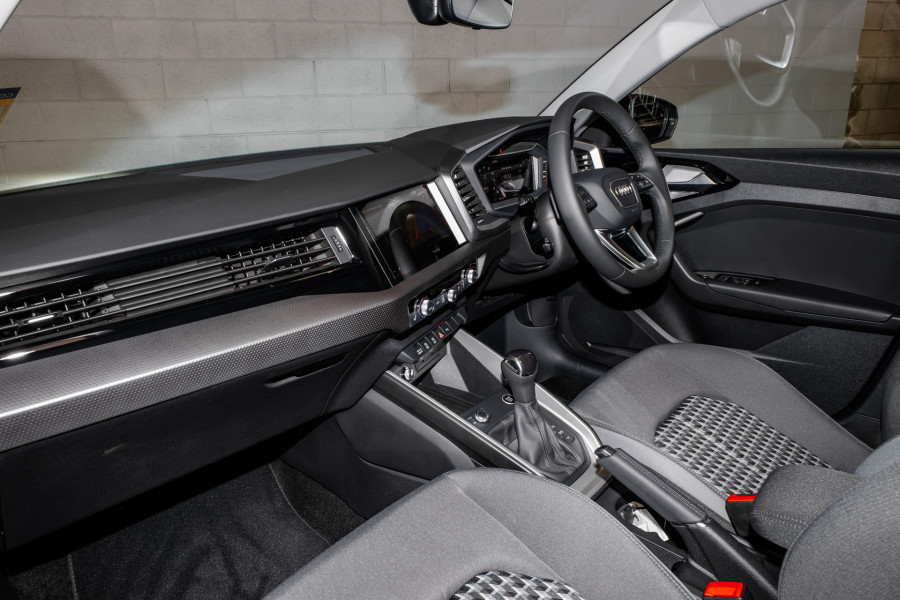 2025 Audi A1 GB 40 TFSI S line Hatch