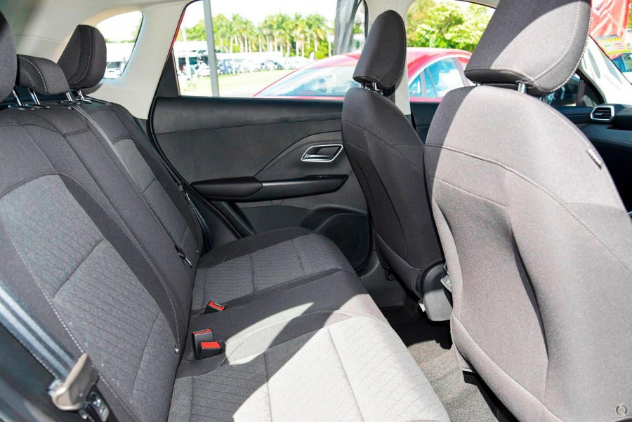 2025 MG ZS ZS32 Excite Hybrid+ SUV Image 8