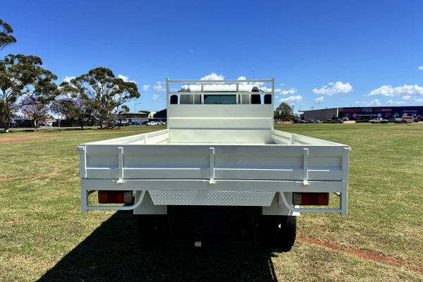 2018 Hino 300 Tray Dropside Image 3