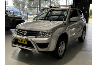 2017 MYUS [THIS VEHICLE IS SOLD] image 3