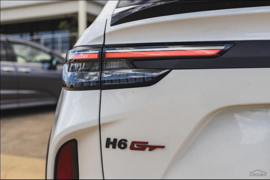 2026 GWM Haval H6GT B03 Ultra Hi4 PHEV SUV Image 8