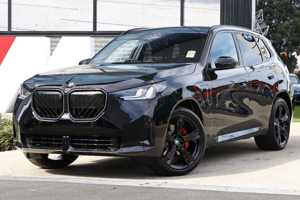 2026 BMW X3 G45 30e xDrive SUV image 3