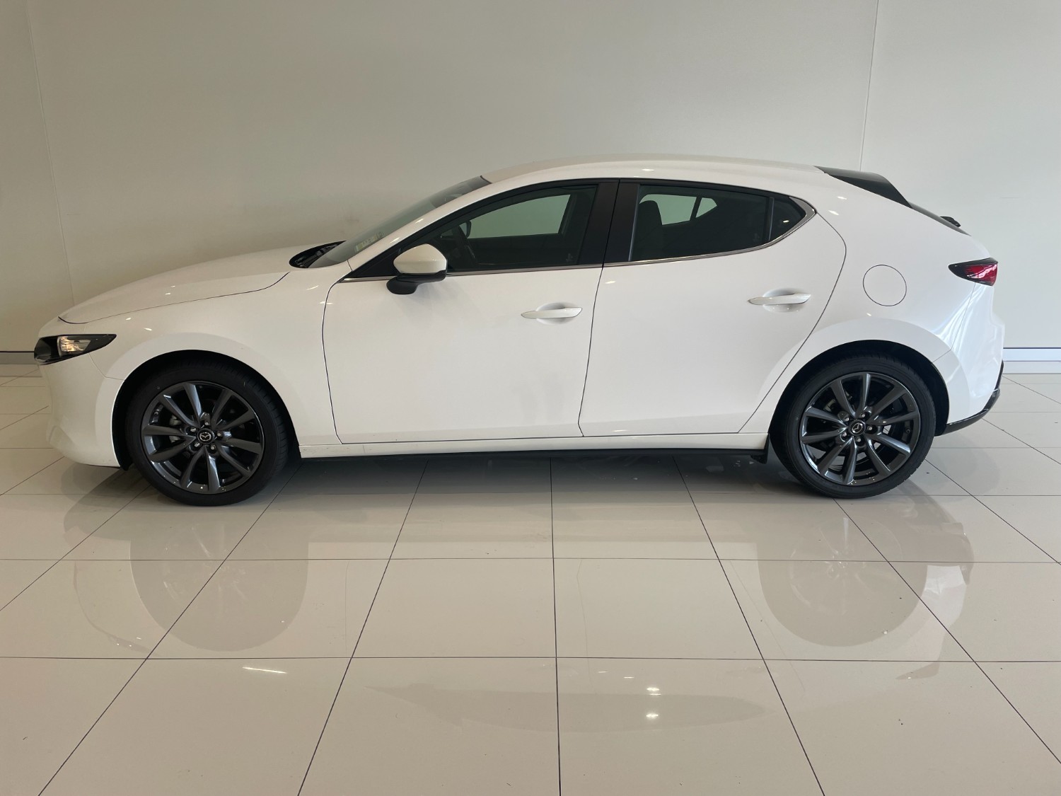 2024 Mazda 3 BP G20 Evolve Hatch Image 5