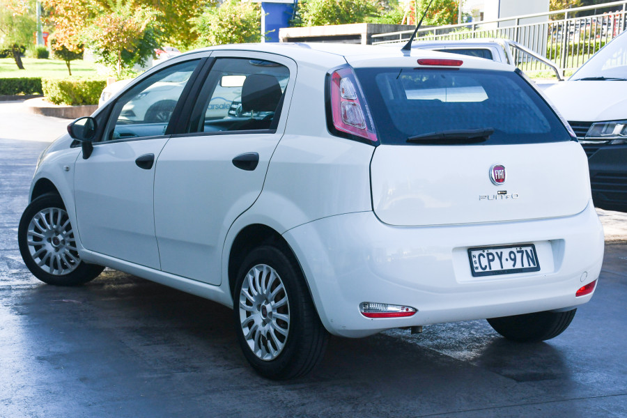 2013 Fiat Punto Pop Hatch