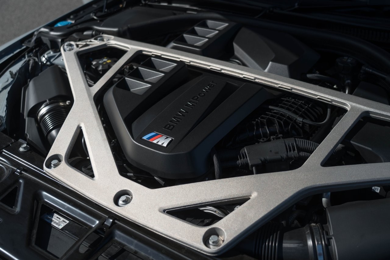 2024 BMW M4 CS Coupe Image 15