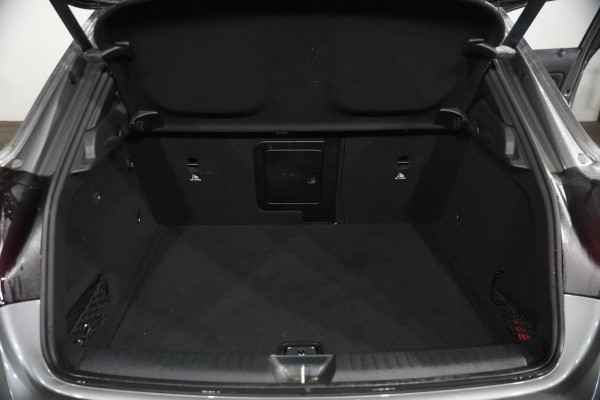 2018 Mercedes-Benz GLA-Class 180 SUV Image 26