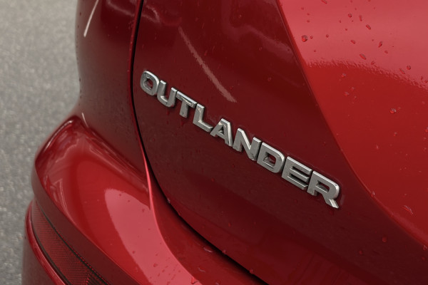 2024 Mitsubishi Outlander ZM PHEV Exceed SUV Image 12
