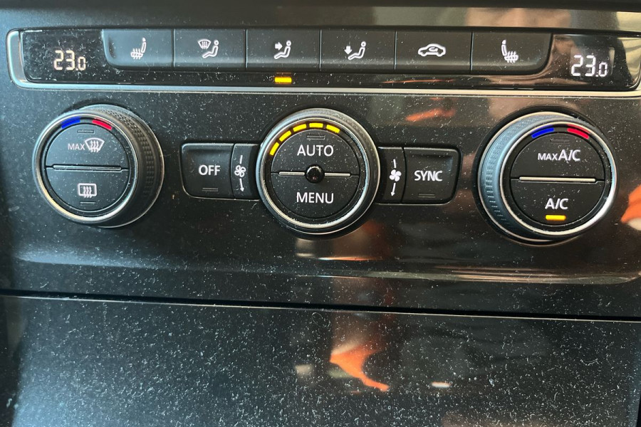 2018 Volkswagen Golf 7.5 135TDI Premium SUV Image 12