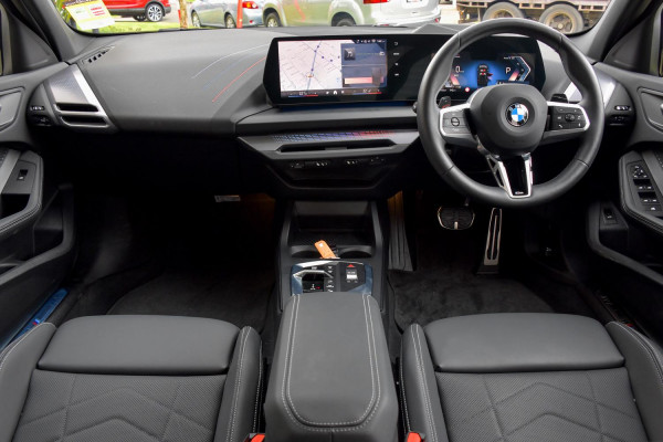 2025 BMW 1 Series F70 118 M Sport Hatch image 4