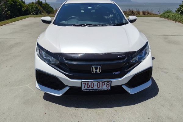 2019 Honda Civic 10th Gen VTi Hatch Image 2