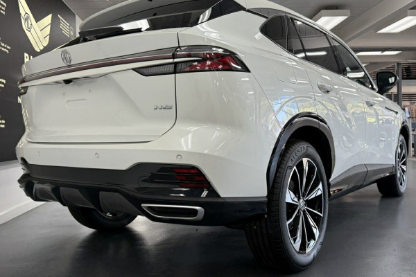 2024 MY24.5 MG HS AS33 Essence SUV