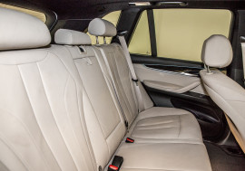 2015 BMW X5 2015 BMW X5 xDRIVE 30d AUTO 4D Suv