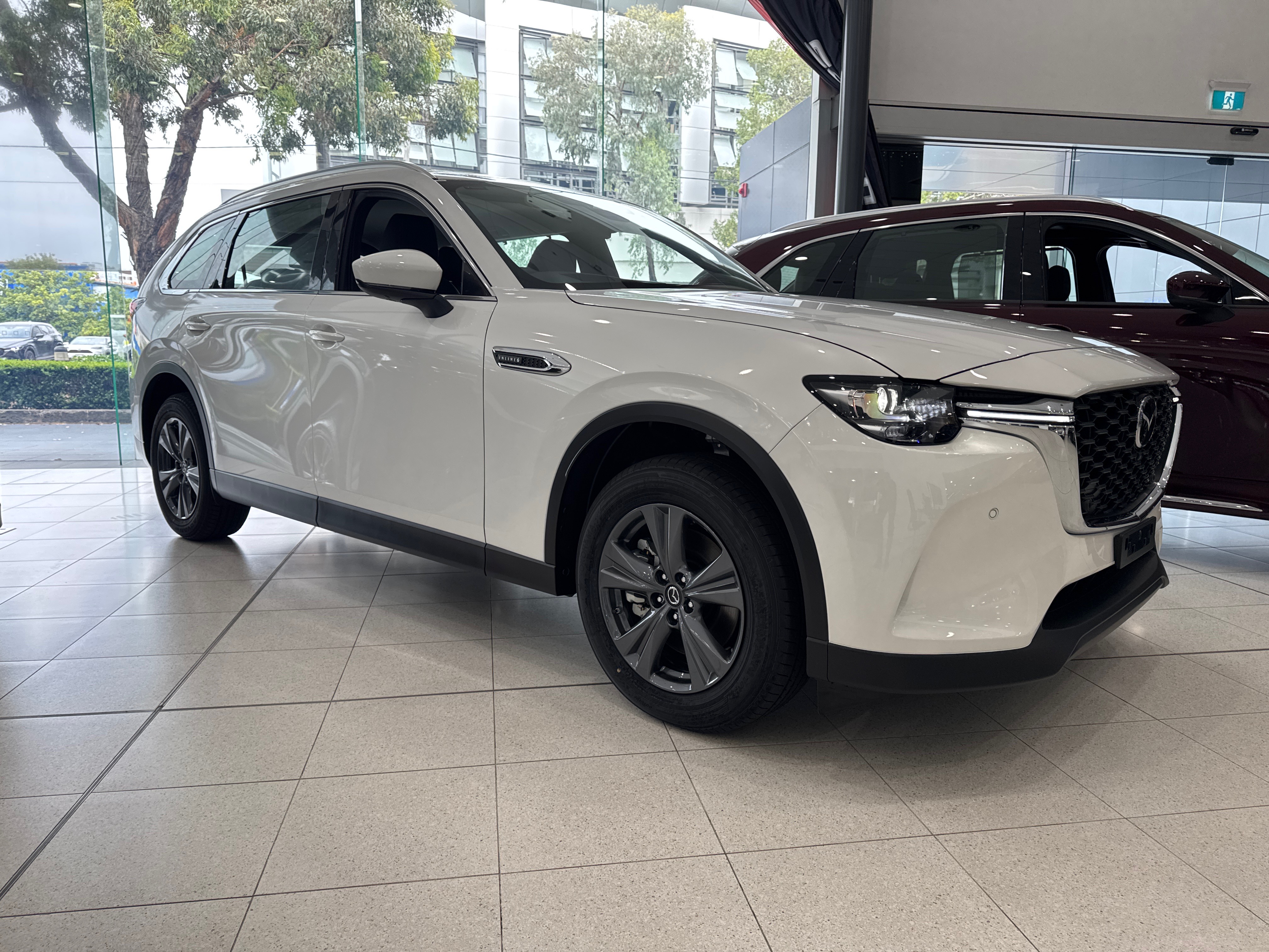 2024 Mazda CX-80 KL G40e Touring SUV Image 1