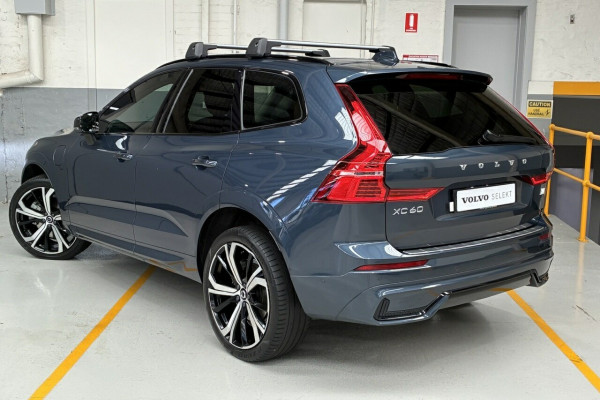 2022 MY23 Volvo XC60 UZ Recharge Ultimate T8 Plug-in Hybrid SUV Image 5