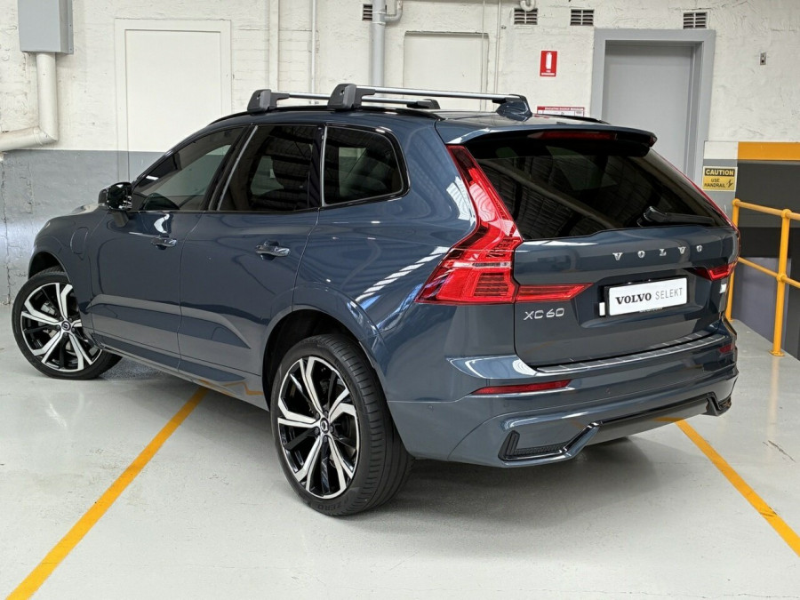 2022 MY23 Volvo XC60 UZ Recharge Ultimate T8 Plug-in Hybrid SUV Image 5