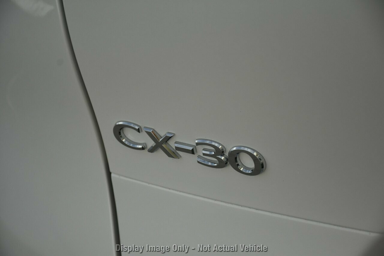 2025 Mazda CX-30 DM2WLA G25 Touring SUV Image 18