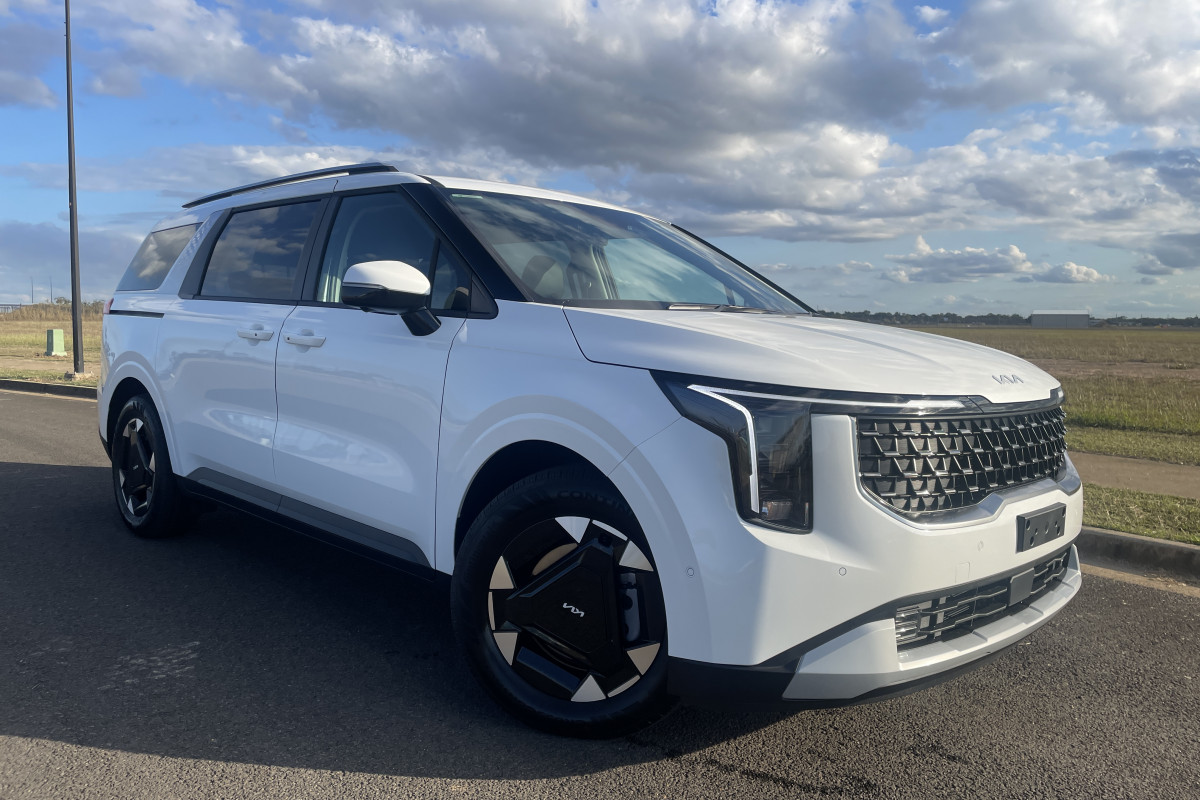 2026 Kia Carnival KA4 PE Sport+ People Mover