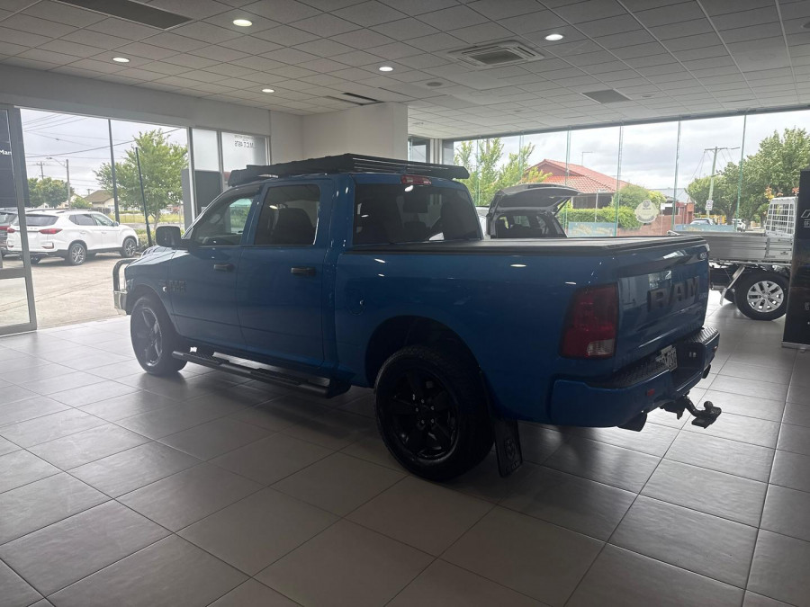 2022 Ram 1500 DS Express Ute Image 3