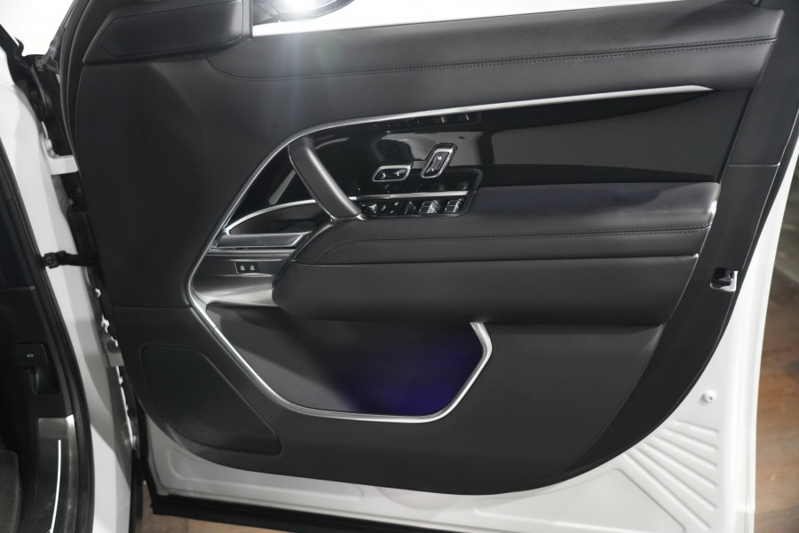 2022 Land Rover Range Rover D350 HSE SUV