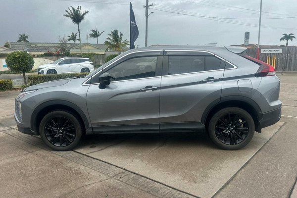 2023 Mitsubishi Eclipse Cross YB Black Edition SUV Image 7