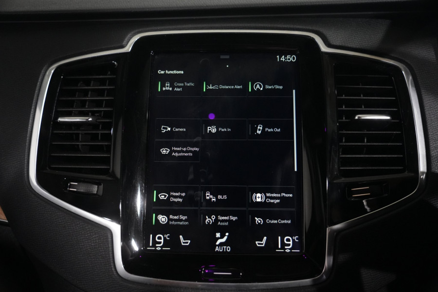 2021 Volvo XC90 L Series T6 Momentum SUV Image 24