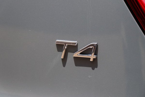 2019 Volvo Xc40 (No Series) MY20 T4 Momentum Suv Image 5