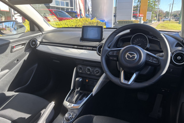 2024 Mazda 2 DJ Series G15 Pure Hatch Image 11
