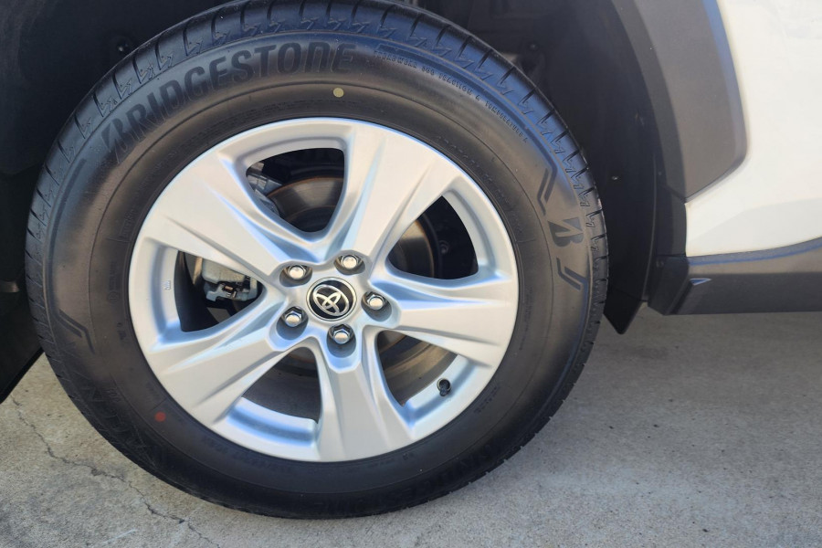 2020 MY21 Toyota RAV4 MXAA52R GX SUV Image 26