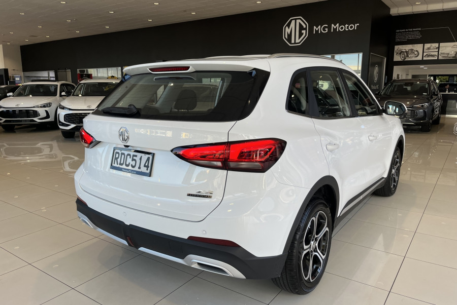 2025 MG ZS Excite 1.5Pht/3Hd SUV Image 6