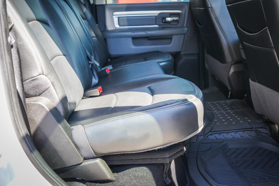 2020 Ram 1500 DS Warlock Ute Image 29