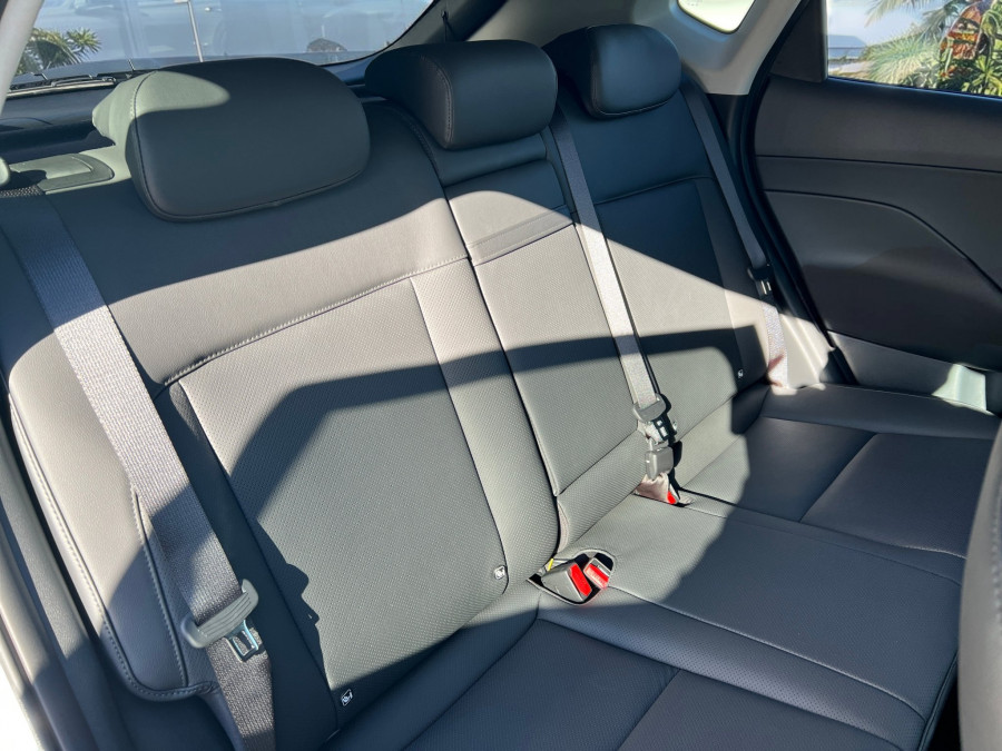 2026 Hyundai KONA SX2.V3 Hybrid Premium SUV Image 8