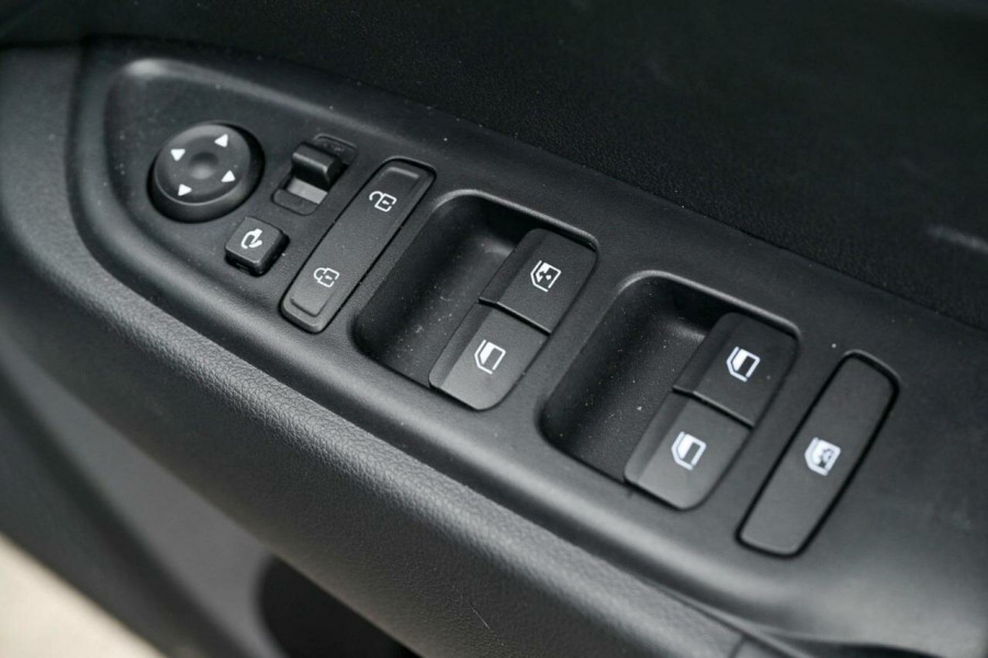 2024 Hyundai Venue QX.V5 Elite SUV Image 7