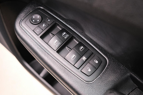 2013 Chrysler 300 LX SRT-8 Core Sedan Image 12
