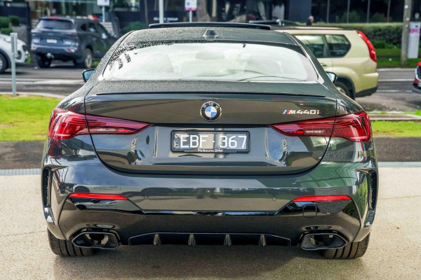 2026 BMW 4 Series G22 LCI M440i xDrive Coupe image 4