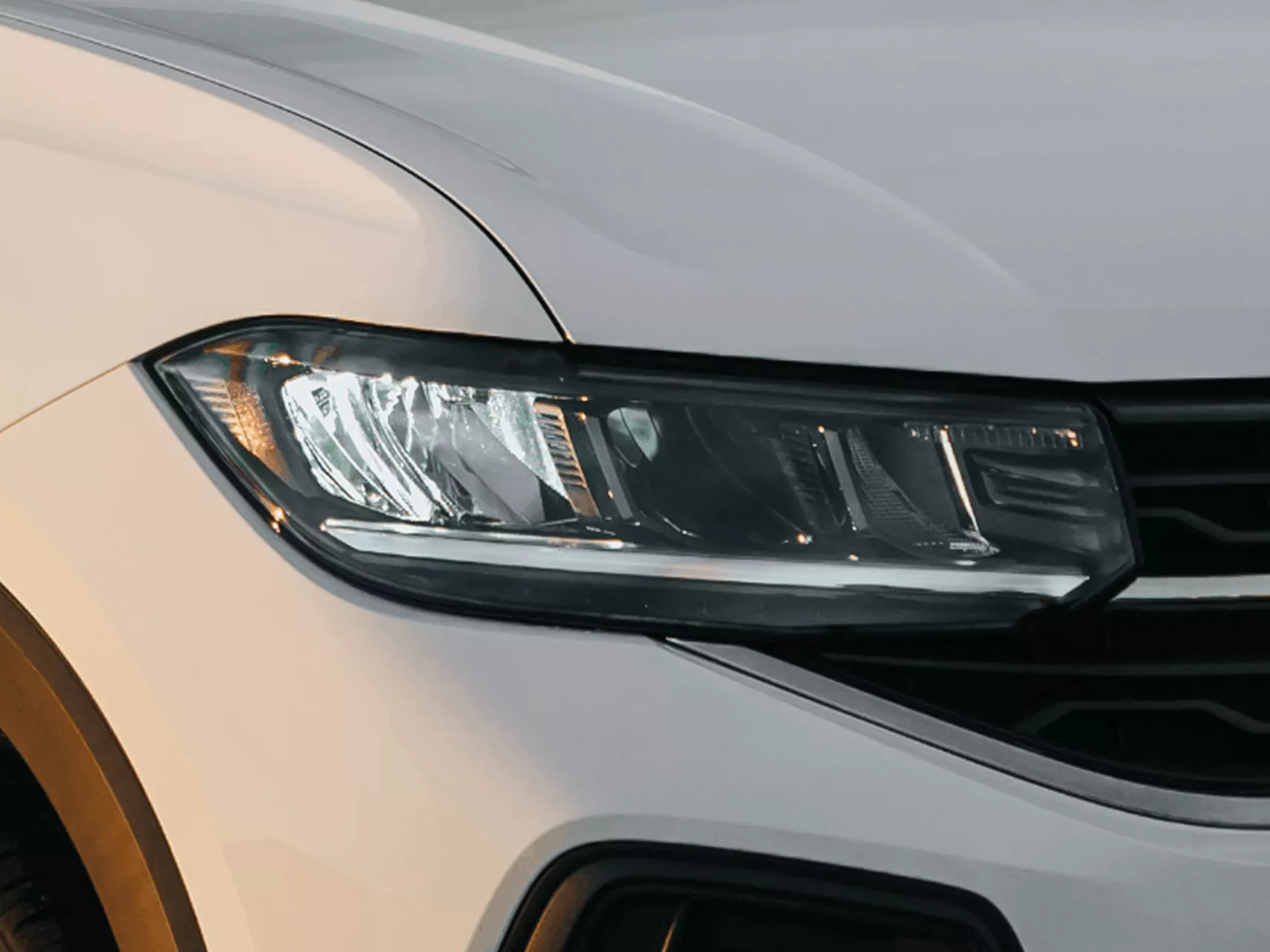 Light the way IQ.Light LED matrix headlights Image