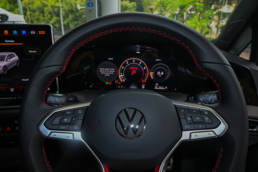 2025 [THIS VEHICLE IS SOLD]
