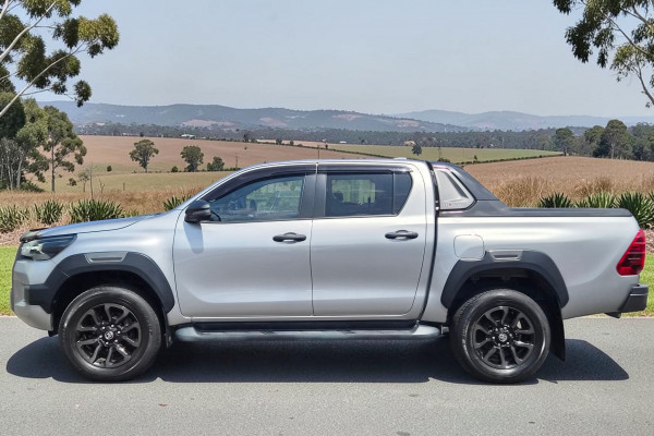 2021 Toyota HiLux GUN126R Rogue Dual Cab Pick Up Image 4