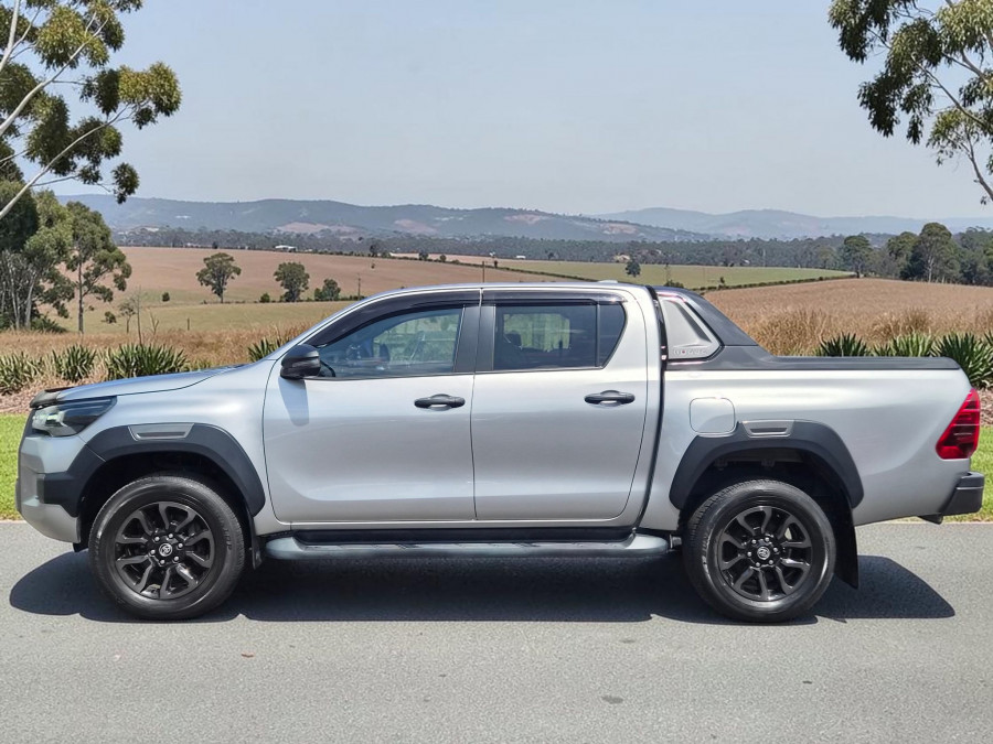 2021 Toyota HiLux GUN126R Rogue Dual Cab Pick Up Image 4