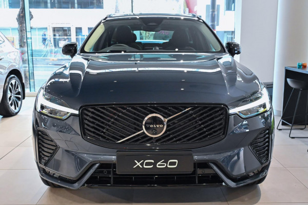 2026 Volvo XC60 UZ Ultra B5 Dark SUV Image 3