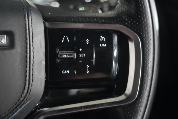 2023 Land Rover Range Rover Evoque L551 R-Dynamic HSE SUV Image 22
