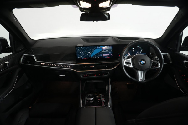 2024 BMW X5 xDrive30d M Sport SUV Image 14
