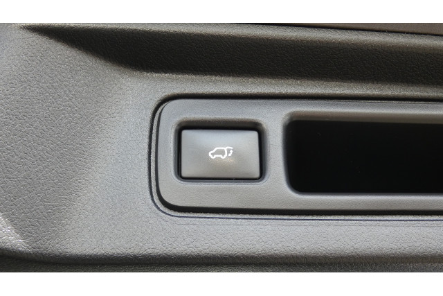 2018 Toyota Fortuner GUN156R MY18 CRUSADE SUV Image 13